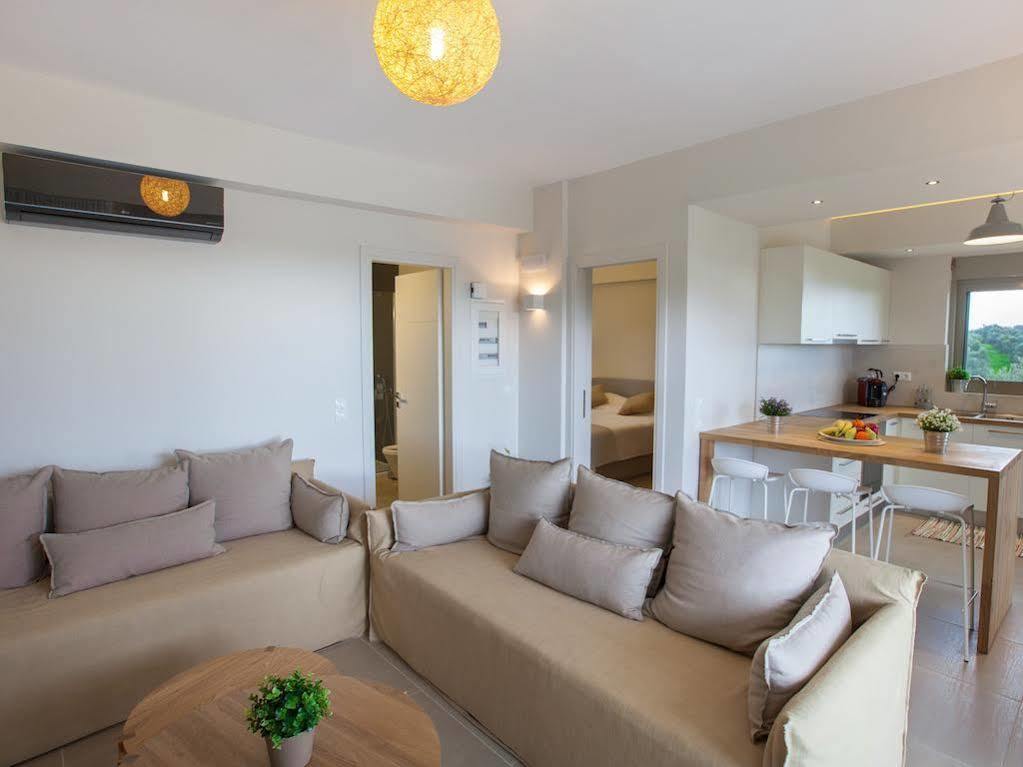 Abelia Luxurious Villas Foinikounda Extérieur photo