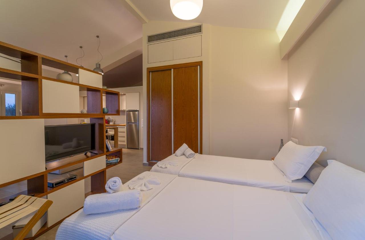 Abelia Luxurious Villas Foinikounda Extérieur photo