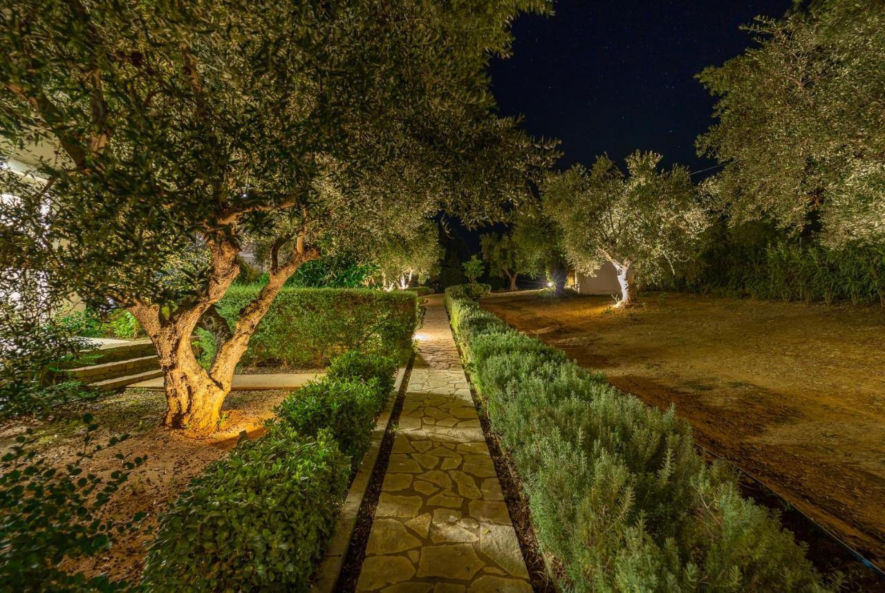 Abelia Luxurious Villas Foinikounda Extérieur photo